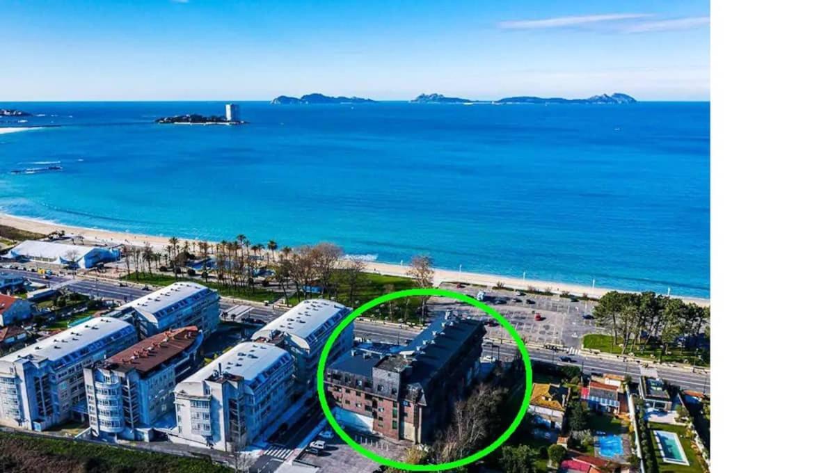 Apto. reformado primera línea playa de Samil, Vigo Exterior foto